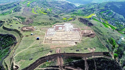 探寻尘封的秦帝国礼制建筑群