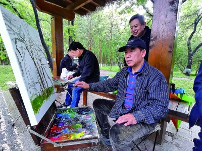 大庆版画：用刀木书写工业史诗