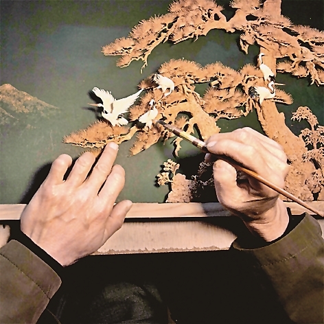福州软木画：素木之上雕丹青