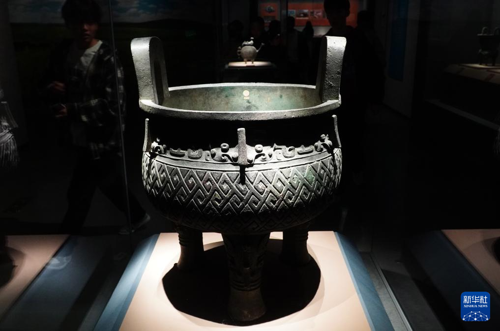 山东博物馆举办鄂尔多斯青铜文明展