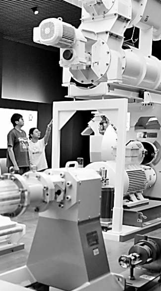 瞧！大学校园里，文博奇珍熠熠闪耀